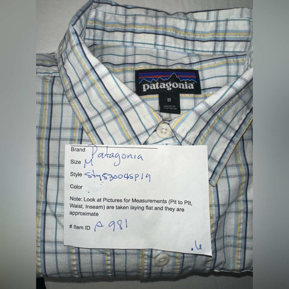 Men's Patagonia M Short Sleeve Striped Casual Button Down‎ Tee Shirt - Picture 8 of 8